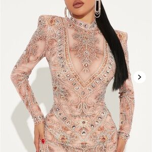 Queen Cleopatra Embellished Mini Dress
- Nude size M